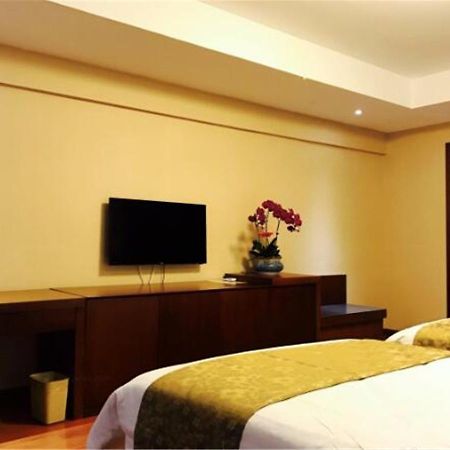 Weihai Golden Bay Holiday Hotel Esterno foto