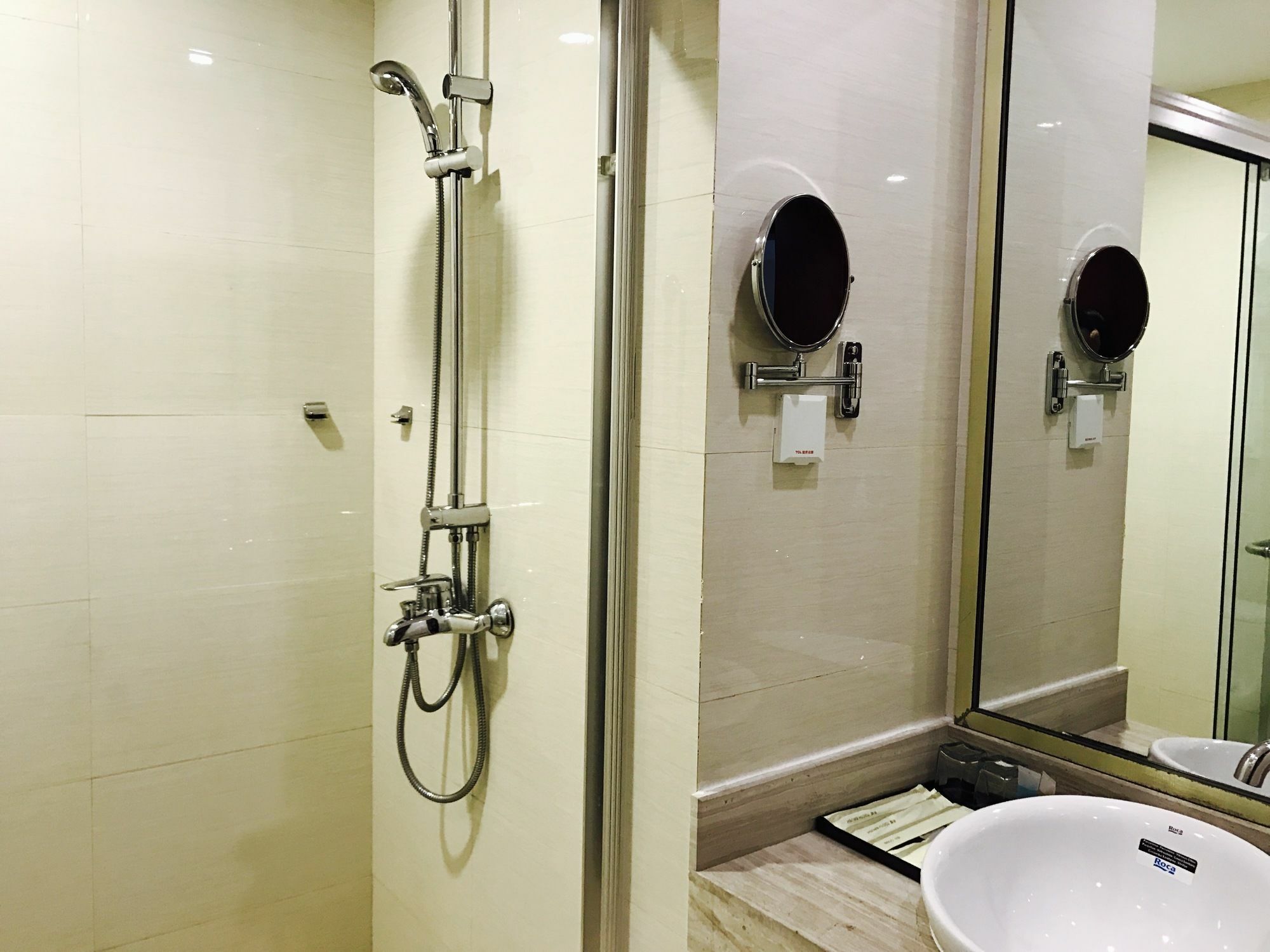 Weihai Golden Bay Holiday Hotel Esterno foto